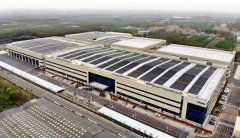 云杰从两方面推进：一方面改变不雅念 